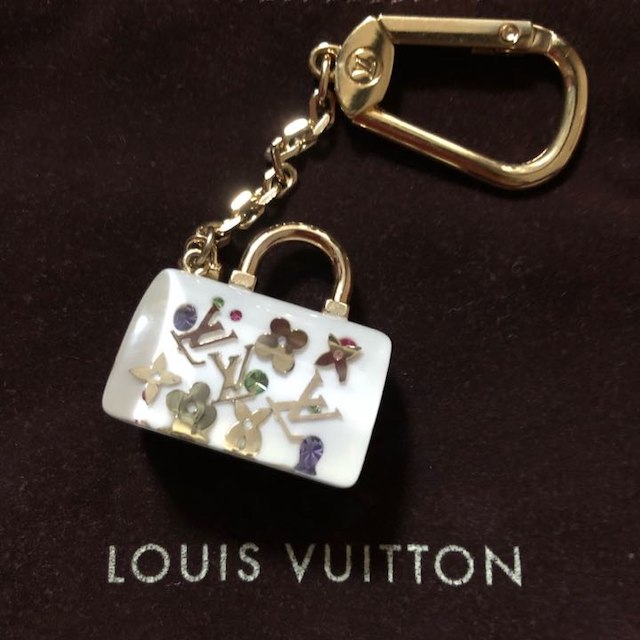 LOUIS VUITTON(ルイヴィトン)のヴィトン♡バッグチャーム レディースのファッション小物(その他)の商品写真