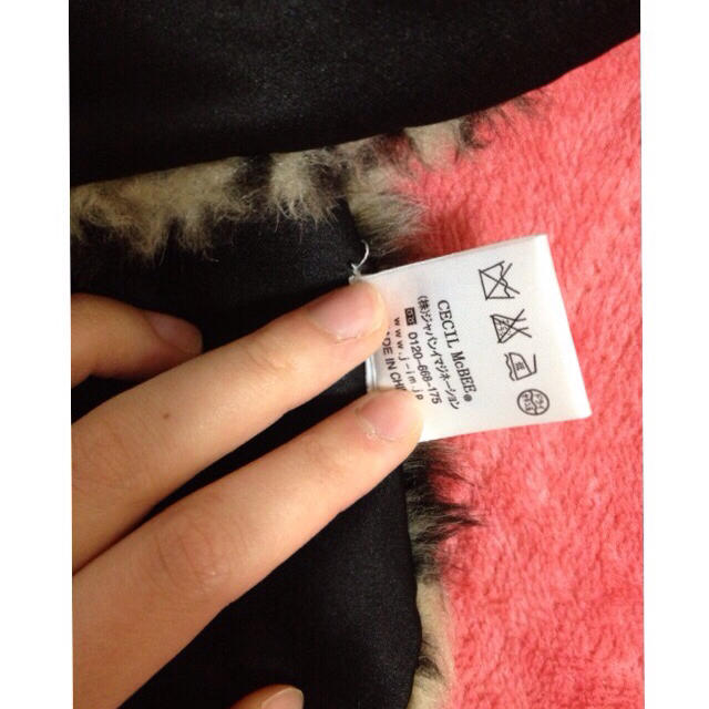 CECIL McBEE(セシルマクビー)のCECILMcBEE♡ファーマフラー レディースのファッション小物(マフラー/ショール)の商品写真