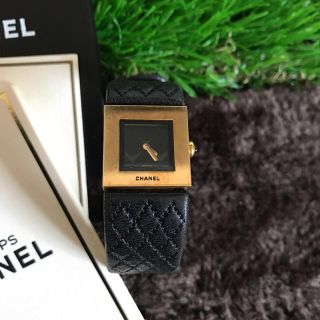 シャネル(CHANEL)のCHANEL マトラッセ 腕時計 K18ゴールド/黒革 (腕時計)