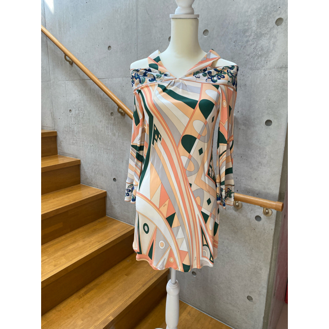 エミリオプッチ EMILIO PUCCI トップス ワンピース-