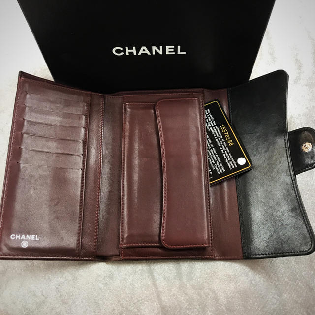 CHANEL(シャネル)のAndromeda様専用 CHANEL 長財布 マトラッセ レディースのファッション小物(財布)の商品写真
