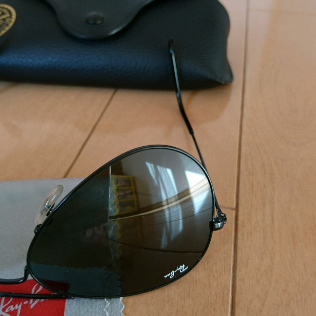 Ray-Ban(レイバン)のRay Ban サングラス メンズのファッション小物(サングラス/メガネ)の商品写真