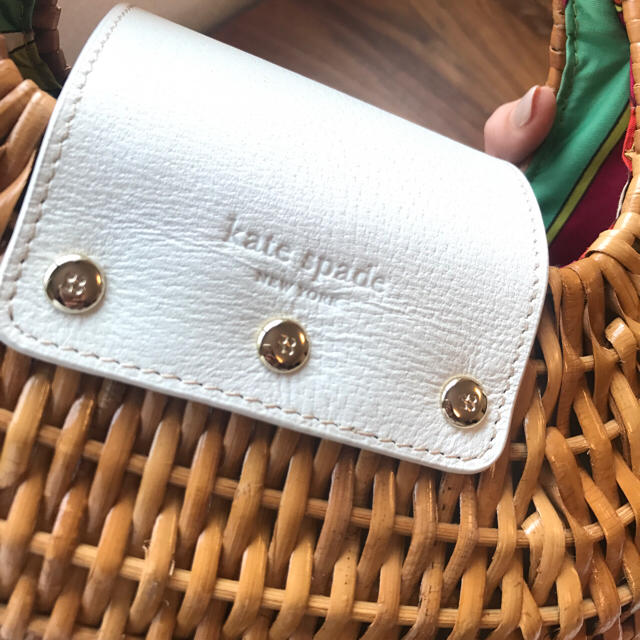 kate spade new york(ケイトスペードニューヨーク)のカゴバッグ ケイトスペード 春 夏物 籠バック♡美品♡ レディースのバッグ(かごバッグ/ストローバッグ)の商品写真