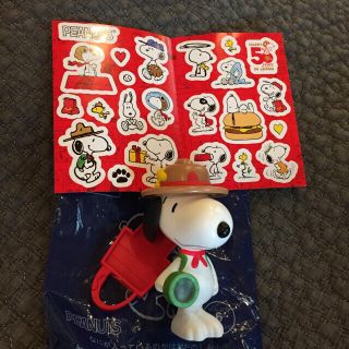 マクドナルド(マクドナルド)のsato様専用♡ハッピーセット☆スヌーピー♡シール付き♡(キャラクターグッズ)