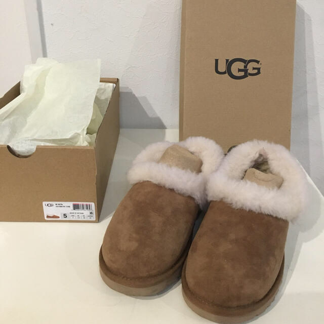 UGG(アグ)のUGG ♡NITA♡ムートンシューズ レディースの靴/シューズ(スリッポン/モカシン)の商品写真