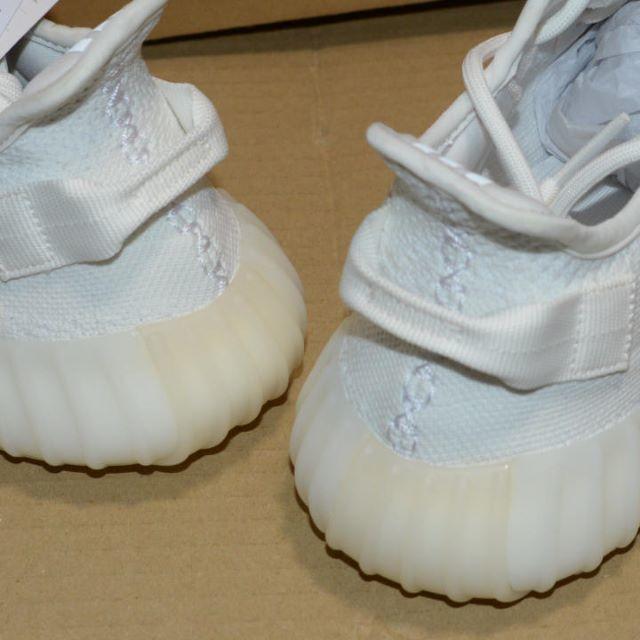 adidas(アディダス)のYEEZY BOOST 350 V2 CREAM WHITE　28.0cm メンズの靴/シューズ(スニーカー)の商品写真