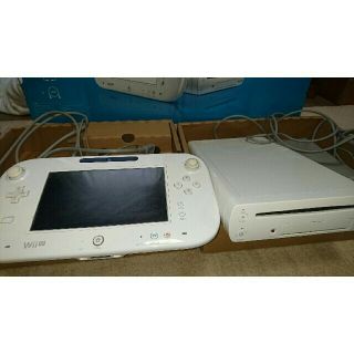 ウィーユー(Wii U)のpeedsさま専用。WiiU 本体 ８GB ベーシック(家庭用ゲーム機本体)