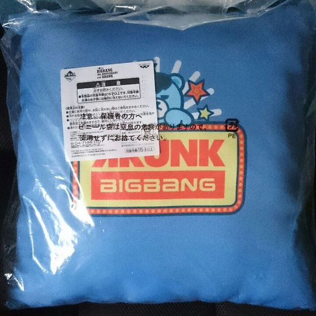 BIGBANGクッション‼残りひとつ！ エンタメ/ホビーのタレントグッズ(ミュージシャン)の商品写真