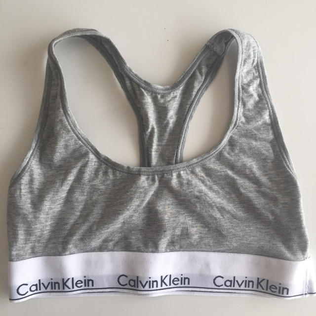 Calvin Klein(カルバンクライン)のCalvin Klein グレー アンダーウェア レディースの下着/アンダーウェア(ブラ)の商品写真