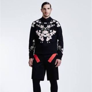 ジバンシィ(GIVENCHY)のgivenchy かすみ草 伊勢丹限定(スウェット)