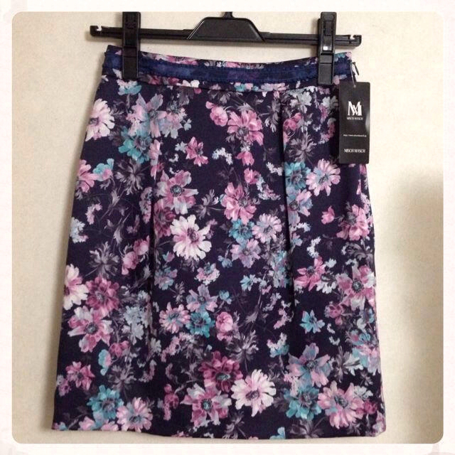 MISCH MASCH(ミッシュマッシュ)のミッシュマッシュ♡花柄スカート レディースのスカート(ひざ丈スカート)の商品写真