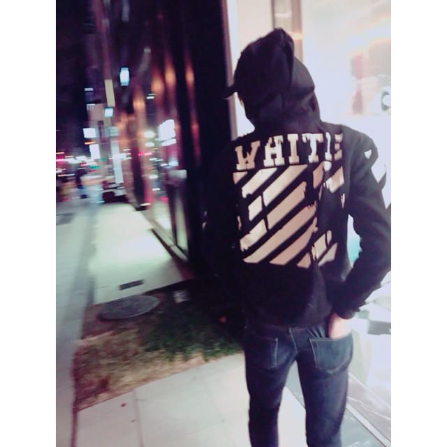 OFF-WHITE - 残り2点！ 送料無料 オフホワイト off-white トレーナー