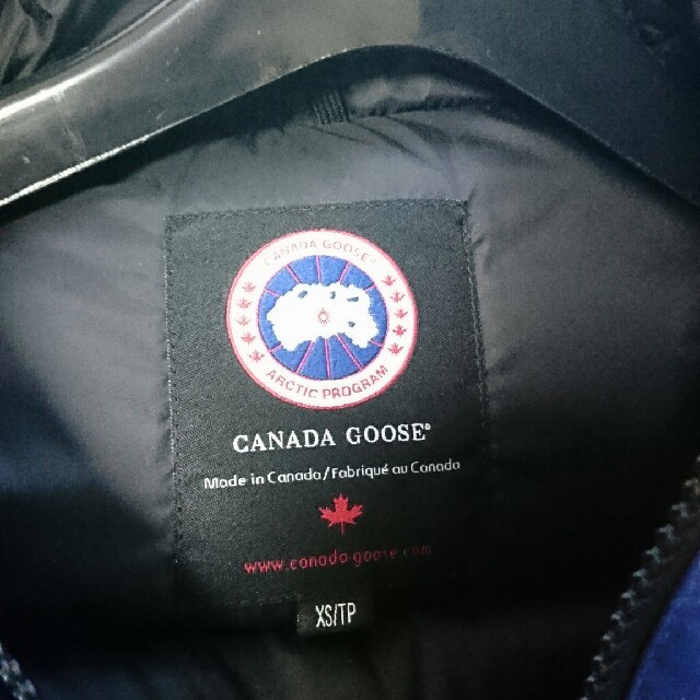 CANADA GOOSE(カナダグース)のカナダグース ダウンベスト XS  レディースのジャケット/アウター(ダウンベスト)の商品写真