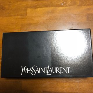 イヴサンローランボーテ(Yves Saint Laurent Beaute)のイヴ・サンローラン箱(ショップ袋)