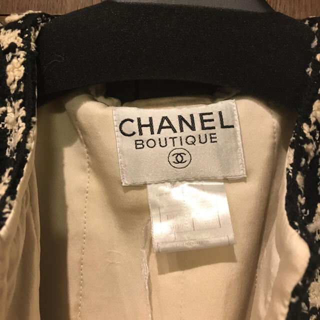 CHANEL(シャネル)のシャネルジャケット レディースのジャケット/アウター(ノーカラージャケット)の商品写真