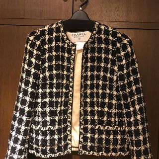 シャネル(CHANEL)のシャネルジャケット(ノーカラージャケット)