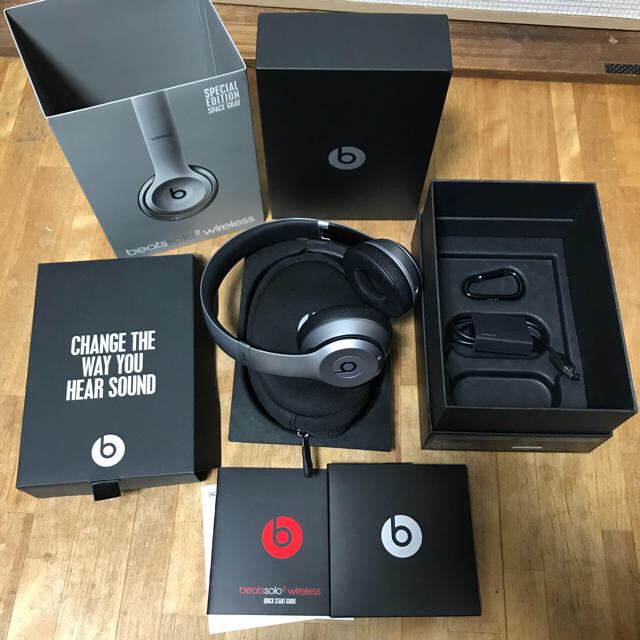 Beats by Dr Dre(ビーツバイドクタードレ)のBeats by Dr.Dre Solo2 wireless スマホ/家電/カメラのオーディオ機器(ヘッドフォン/イヤフォン)の商品写真