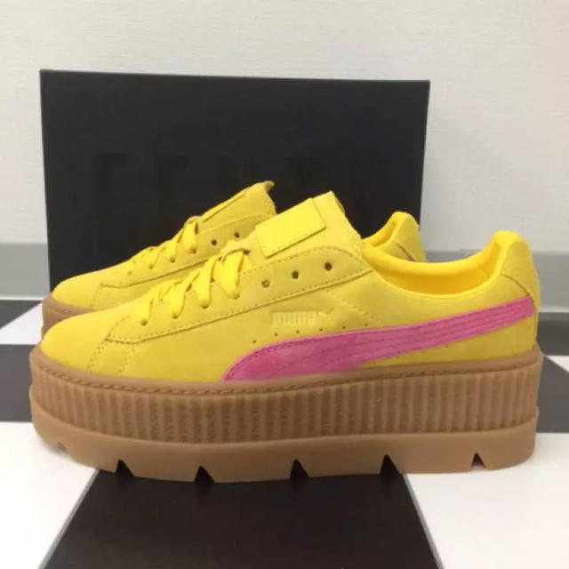 FENTY PUMA フェンティプーマ 24cm