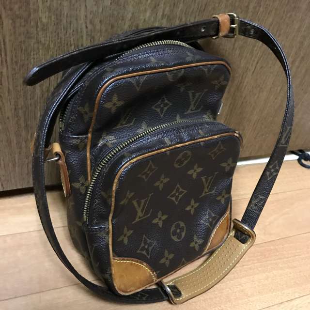 バッグ❣️LOUIS  VUITTON アマゾン❣️