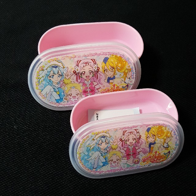 ☆新品☆HUGっとプリキュア　2Pシール容器　お弁当箱 インテリア/住まい/日用品のキッチン/食器(弁当用品)の商品写真