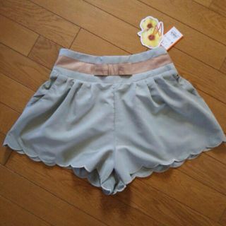 アラマンダ(allamanda)の新品♡定価5,145円♡allamanda♡スカラップリボンショートパンツ(ショートパンツ)