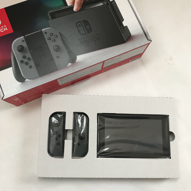 任天堂 - 人気色!任天堂スイッチ グレー 本体 未使用の通販 by *bon