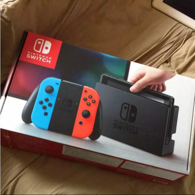 【安心発送】 Nintendo Switch - 任天堂スイッチ本体 ネオンレッド、ネオンブルー 家庭用ゲーム機本体 【安心発送】 Nintendo Switch - 任天堂スイッチ本体 ネオンレッド、ネオンブルー 家庭用ゲーム機本体