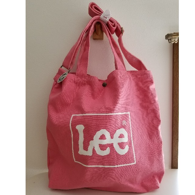 Lee(リー)のLee2WAYビッグトートバッグ(pink) レディースのバッグ(トートバッグ)の商品写真