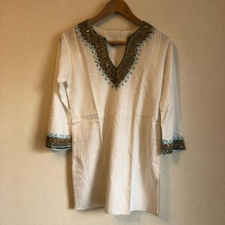 アパルトモンドゥーズィエムクラス(L'Appartement DEUXIEME CLASSE)の【新品】アパルトモン  インド製ビーズ刺繍トップス(チュニック)