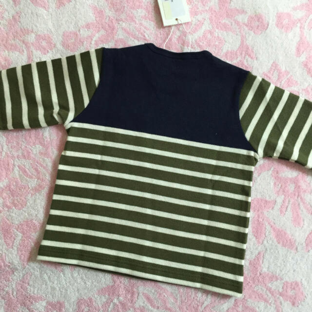 PETIT BATEAU(プチバトー)の【なつ様専用】新品 プチバトー♡ ボーダーコンビプルオーバー 12m 74cm キッズ/ベビー/マタニティのベビー服(~85cm)(シャツ/カットソー)の商品写真