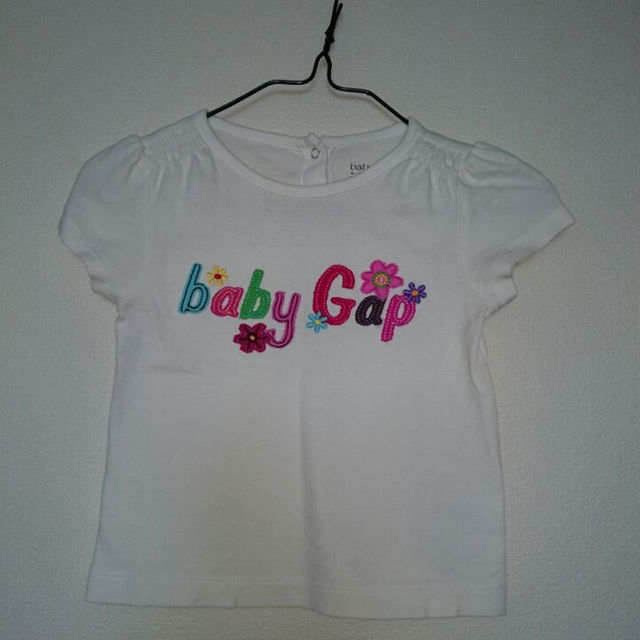 babyGAP(ベビーギャップ)の値下げしました☆babygap☆80 Tシャツ キッズ/ベビー/マタニティのベビー服(~85cm)(その他)の商品写真