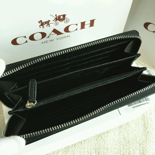 COACH(コーチ)のCOACH長財布 コーチ正規品 F53773 ブラック スヌーピー 女性用財布 レディースのファッション小物(財布)の商品写真