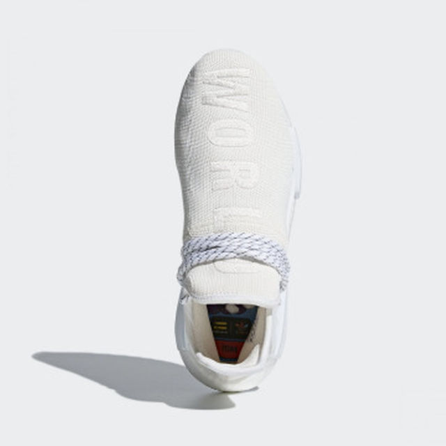 adidas(アディダス)の29.5cm　国内正規品　HU HOLI NMD ブランク キャンバス メンズの靴/シューズ(スニーカー)の商品写真