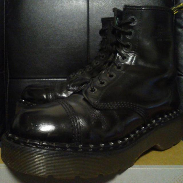 専用】Dr.Martens 英国製 クレイジーボム UK9 厚底 8ホール - ブーツ