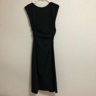 ザラ(ZARA)のワンピース(ひざ丈ワンピース)