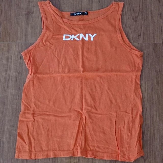 DKNY(ダナキャランニューヨーク)のダナ・キャラン レディースのトップス(タンクトップ)の商品写真