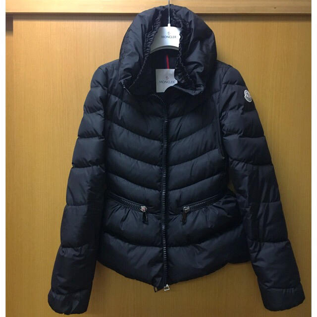 偉大な MONCLER - ☆週末値下げ☆新作☆美品/モンクレールレディース