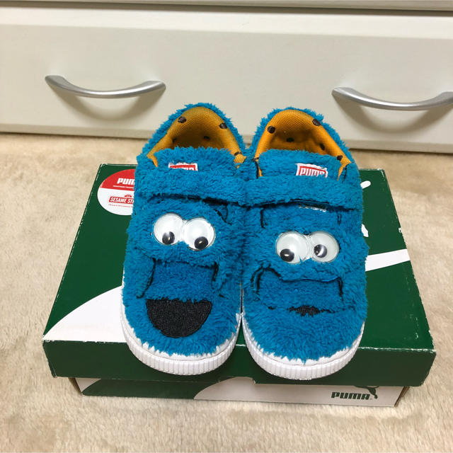 PUMA(プーマ)のPUMA  SESAME STREET スニーカー キッズ/ベビー/マタニティのキッズ靴/シューズ(15cm~)(スニーカー)の商品写真