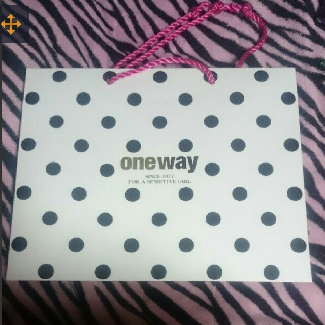 one*way(ワンウェイ)のone way ♡ ショッパー レディースのバッグ(ショップ袋)の商品写真