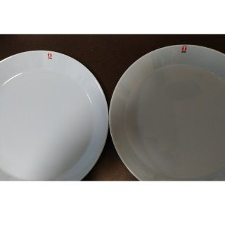 イッタラ(iittala)のイッタラ(iittala)　ティーマ　26cmプレート　２枚(食器)