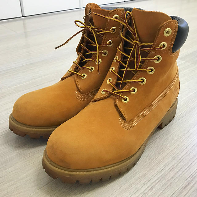 Timberland(ティンバーランド)のティンバーランド 6インチプレミアムブーツ イエローヌバック メンズの靴/シューズ(ブーツ)の商品写真