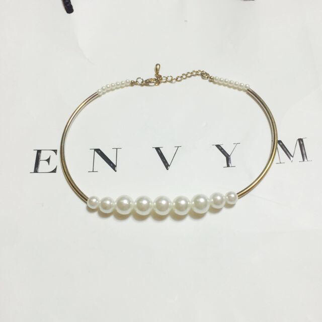 ENVYM(アンビー)のチョーカーネックレス レディースのアクセサリー(ネックレス)の商品写真