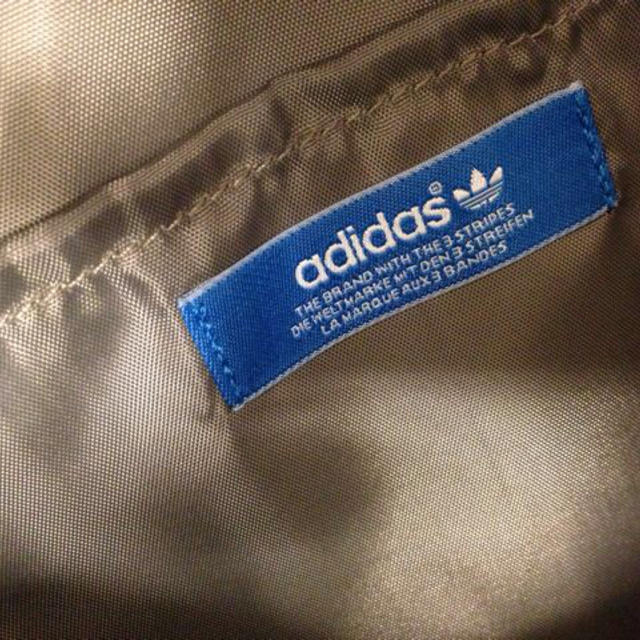 adidas(アディダス)のadidas★グレーリュックサック レディースのバッグ(リュック/バックパック)の商品写真