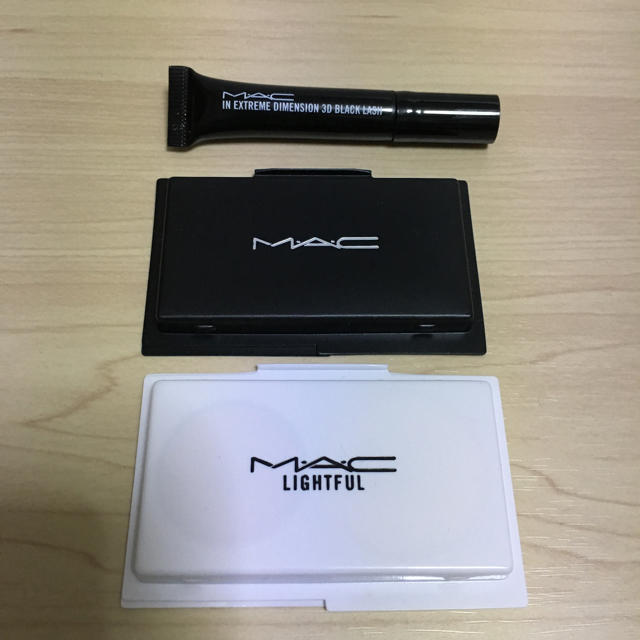 MAC(マック)の新品 MAC セット コスメ/美容のベースメイク/化粧品(ファンデーション)の商品写真