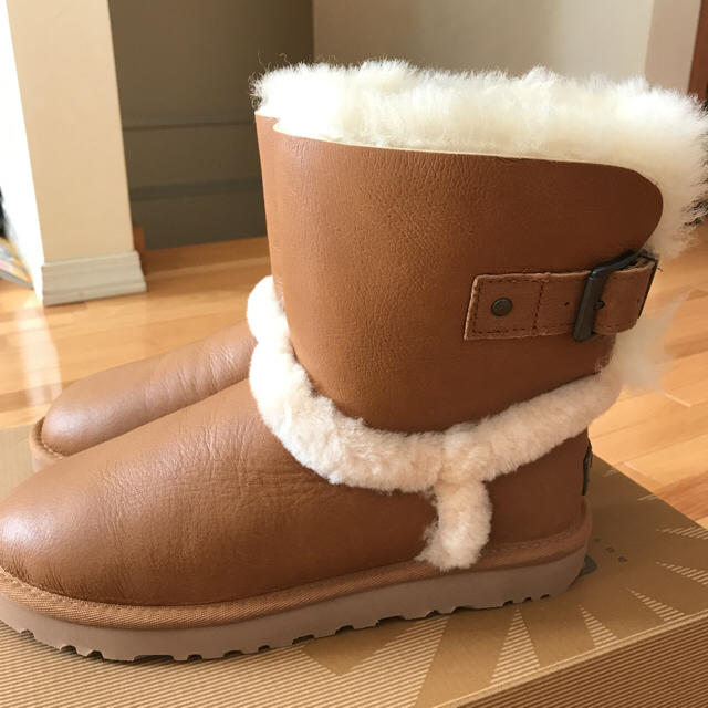 アグ ＵＧＧ 7 エアハート