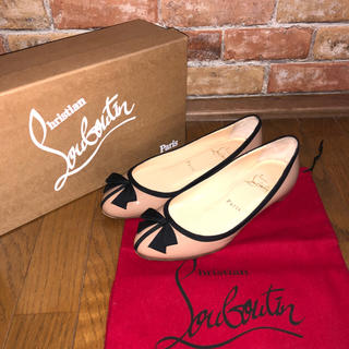 クリスチャンルブタン(Christian Louboutin)のタネケイ様 専用  美品♡ルブタン リボン装飾 フラットパンプス(バレエシューズ)