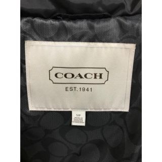 コーチ(COACH)のコーチ/COACH　ダウンコート　黒 フード付き (フードは取り外し可能です。)(ダウンコート)