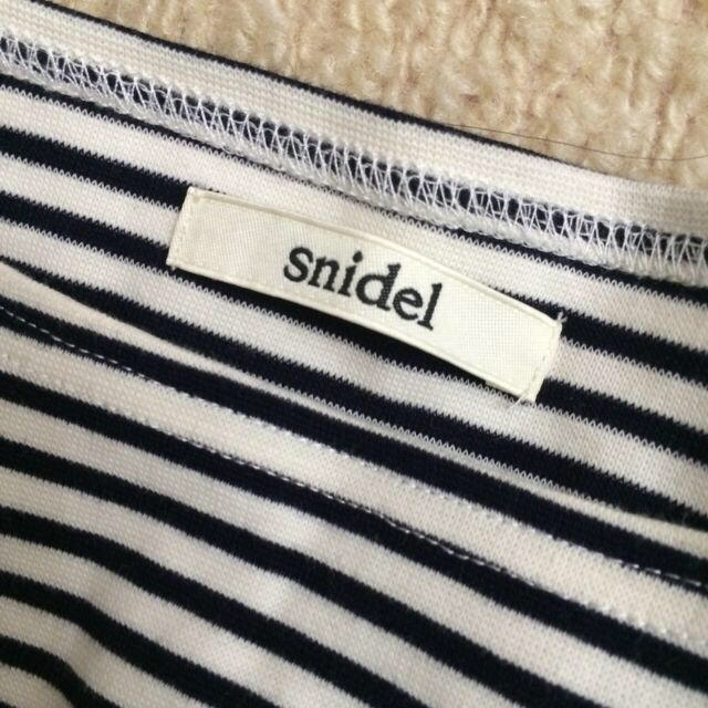 SNIDEL(スナイデル)のSnidelボーダーカットソー レディースのトップス(カットソー(半袖/袖なし))の商品写真