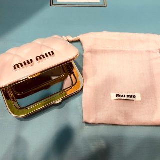 ミュウミュウ(miumiu)のmiumiu ノベルティ ミラー 未使用(ミラー)