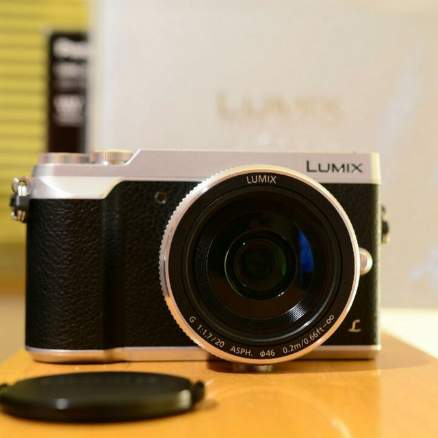 Panasonic Lumix gx7mk2 + G 20mm/F1.7 II ASPH.の通販 by nekonosuke's shop｜パナソニックならラクマ - 超激安人気